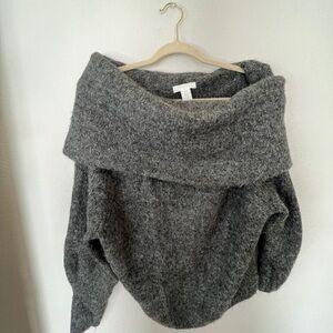 H&M sweater size M